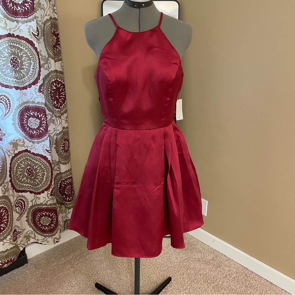 311. NWT B. Darlin girls red dress‎ with pockets (13/14)